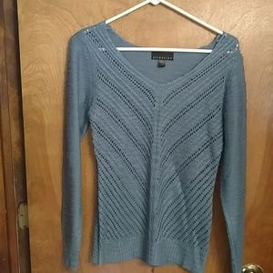 Like new, size small sweater.